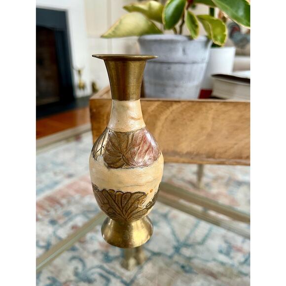 Vintage Designer Etched Floral Brass Vase, Beige Enamel, Bud Vase, Artwork - Picture 2 of 7